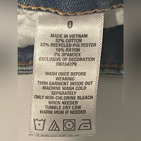 Aeropostale Jean Shorts Womens Size 0 Distressed High Rise Midi Stretch - Picture 6 of 6